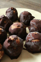 Load image into Gallery viewer, Plant Passion E-books: January