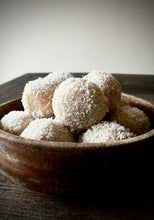 Load image into Gallery viewer, Plant Passion E-books: January